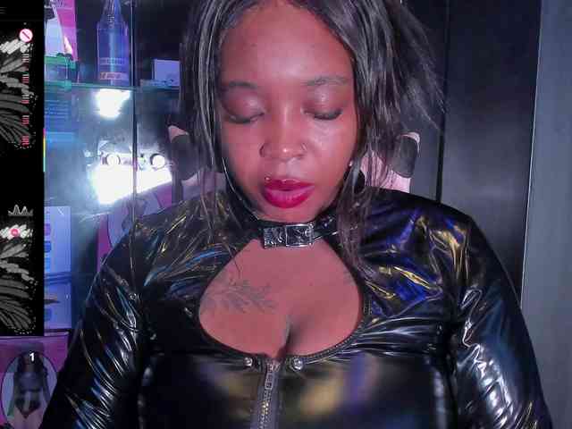 CharlotteBrown-1 webcam