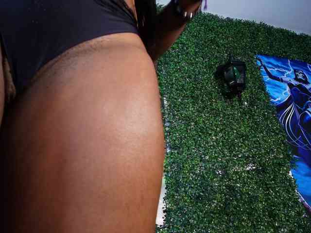 CharlotteBrown-1 webcam