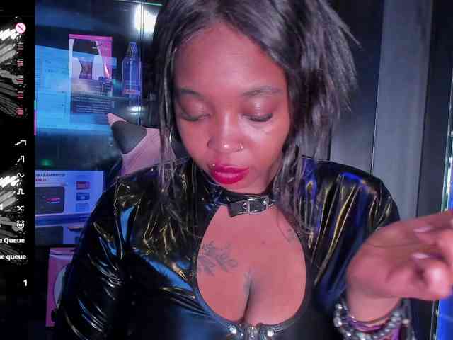 CharlotteBrown-1 webcam