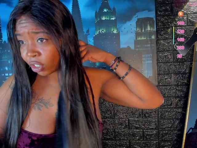 CharlotteBrown-1 webcam