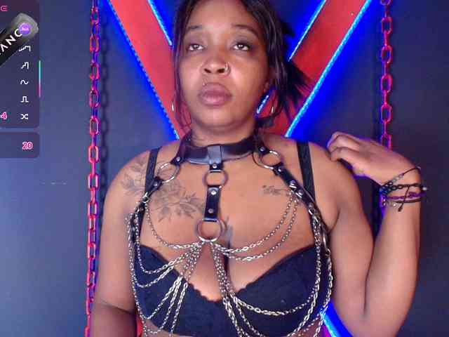 CharlotteBrown-1 webcam