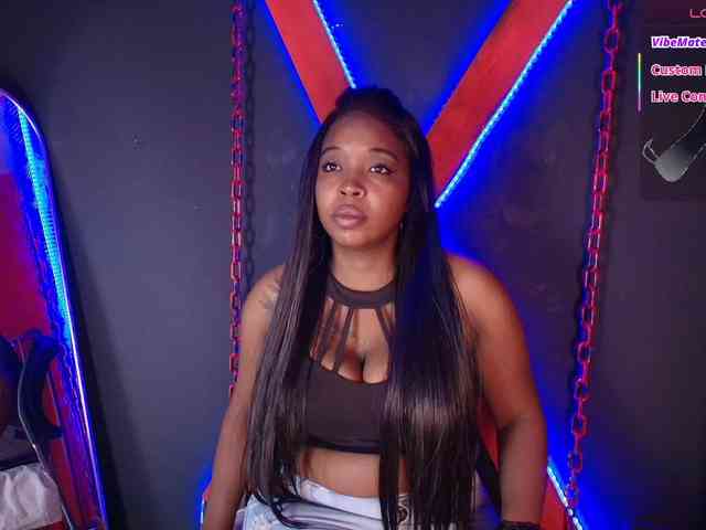 CharlotteBrown-1 webcam