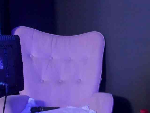 CharlotteBrown-1 webcam