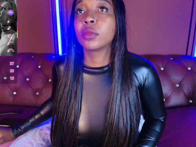 CharlotteBrown-1 webcam