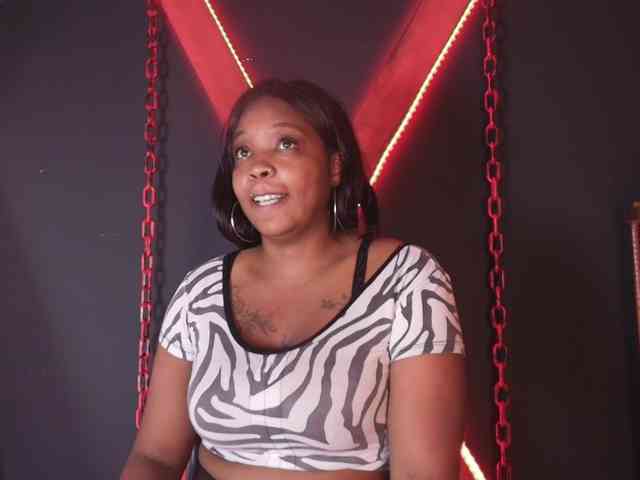 CharlotteBrown-1 webcam