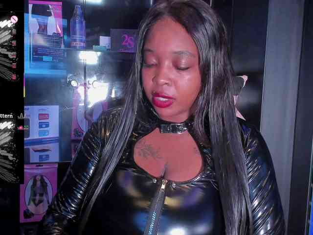 CharlotteBrown-1 webcam