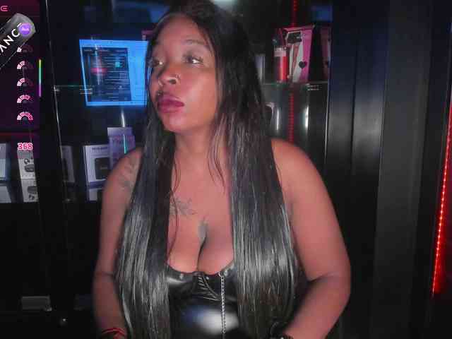 CharlotteBrown-1 webcam