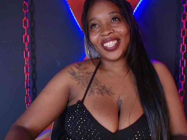 CharlotteBrown-1 webcam