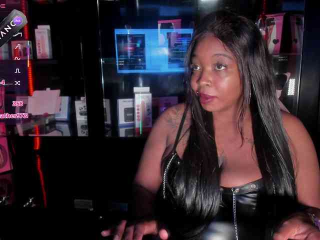 CharlotteBrown-1 webcam