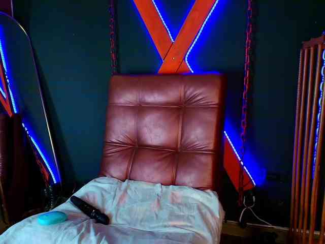 CharlotteBrown-1 webcam