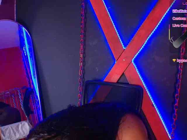 CharlotteBrown-1 webcam