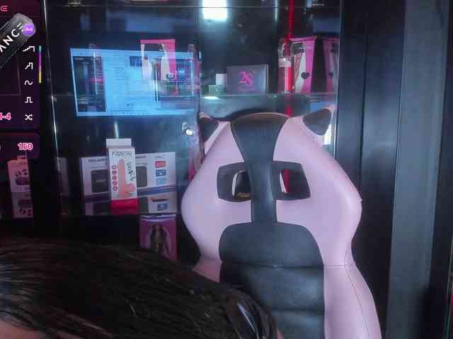 CharlotteBrown-1 webcam