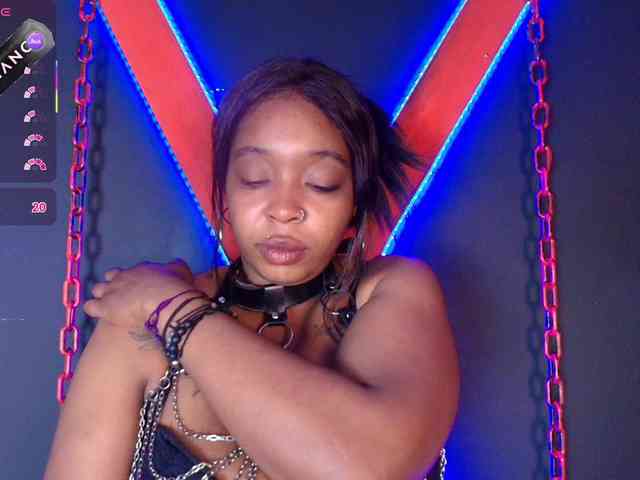 CharlotteBrown-1 webcam