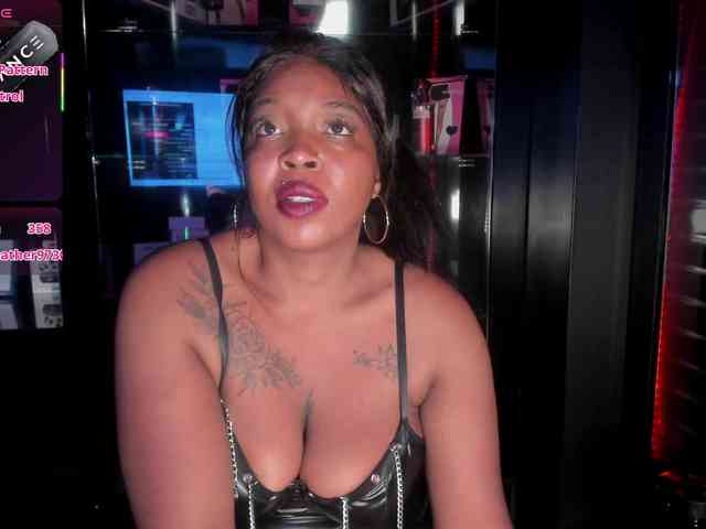 CharlotteBrown-1 webcam