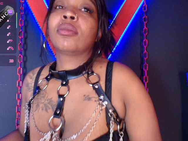 CharlotteBrown-1 webcam