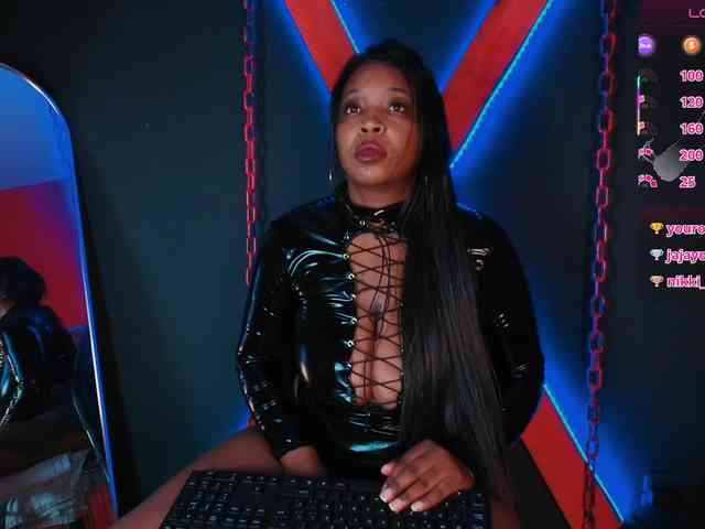 CharlotteBrown-1 webcam