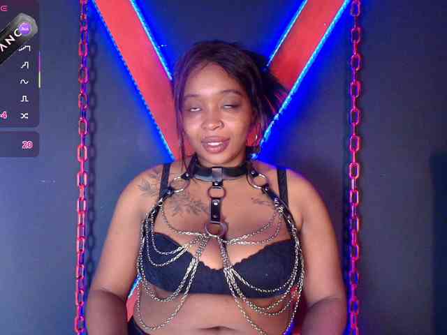 CharlotteBrown-1 webcam