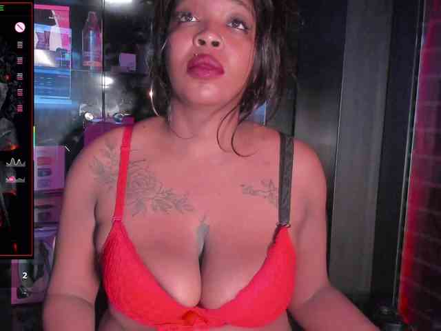 CharlotteBrown-1 webcam