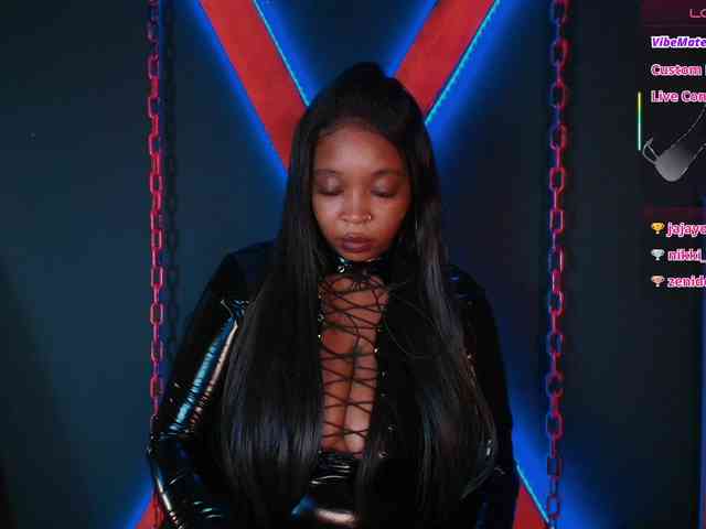 CharlotteBrown-1 webcam