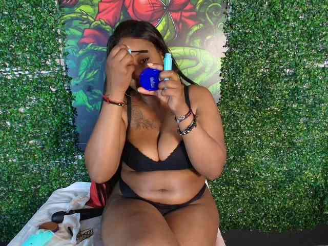 CharlotteBrown-1 webcam