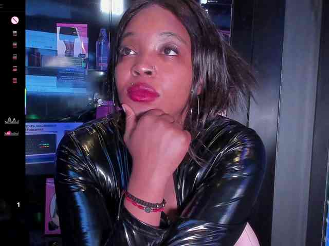 CharlotteBrown-1 webcam