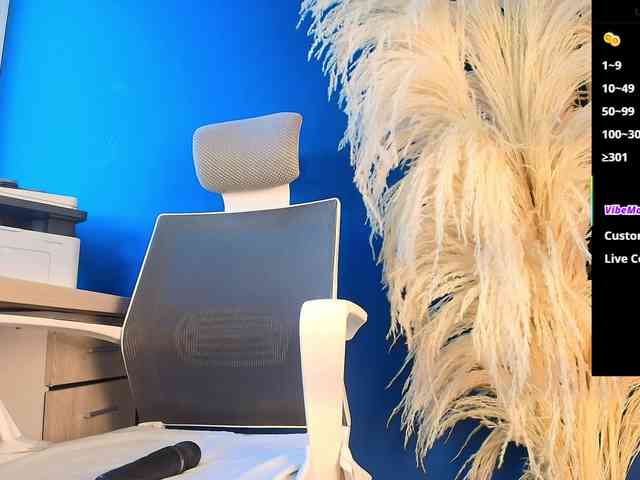 CharlotteBrown-1 webcam