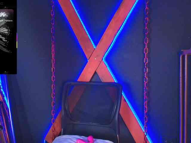 CharlotteBrown-1 webcam