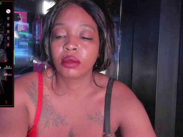 CharlotteBrown-1 webcam