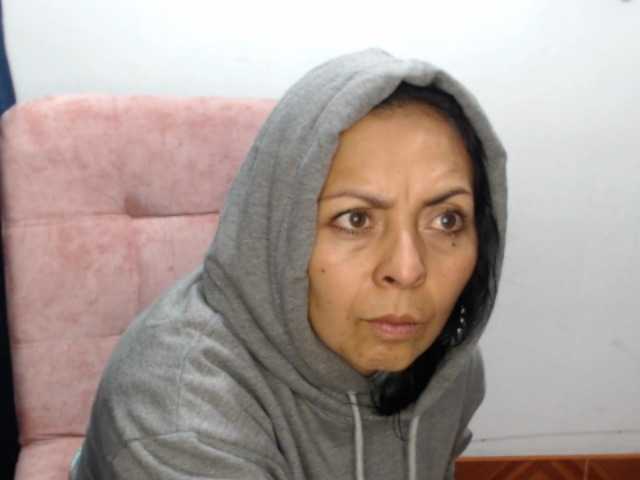 Paola84hotty Live Cam on BongaCams