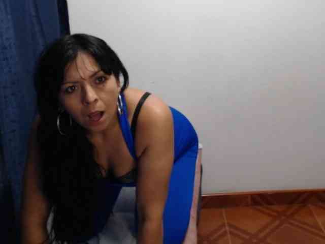 Paola84hotty webcam