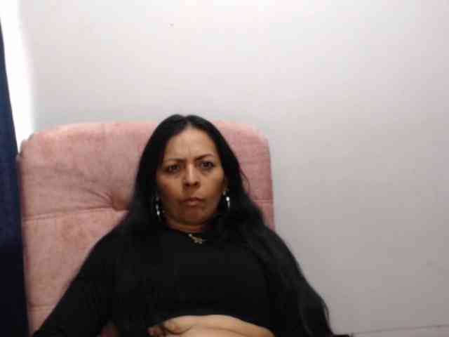 Paola84hotty webcam