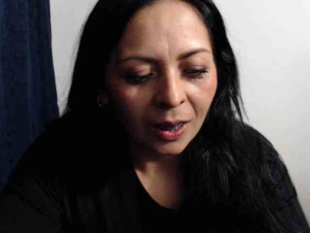 Paola84hotty webcam