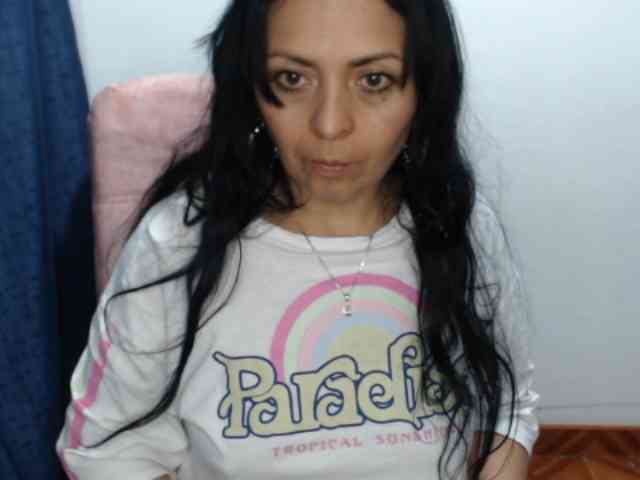 Paola84hotty webcam