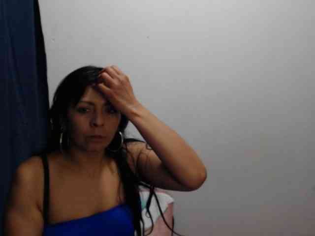 Paola84hotty webcam