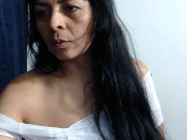 Paola84hotty webcam