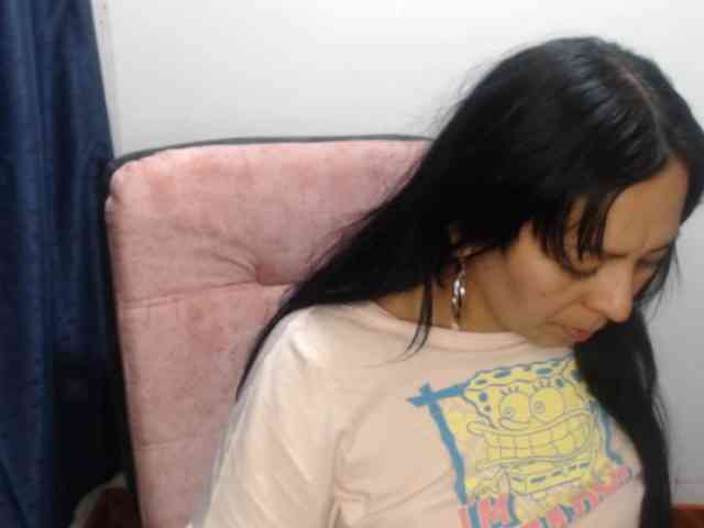 Paola84hotty webcam