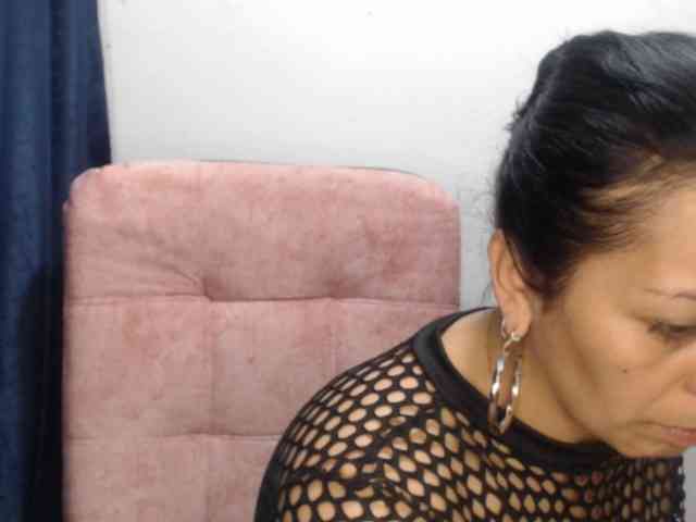 Paola84hotty webcam