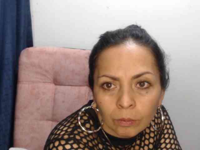 Paola84hotty webcam