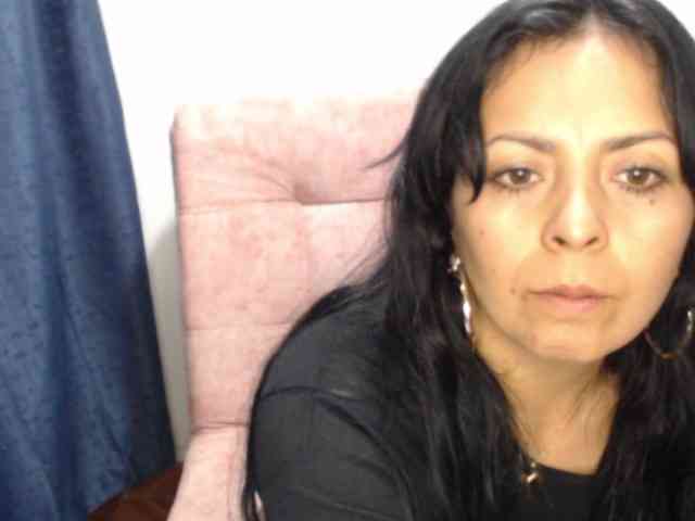 Paola84hotty webcam