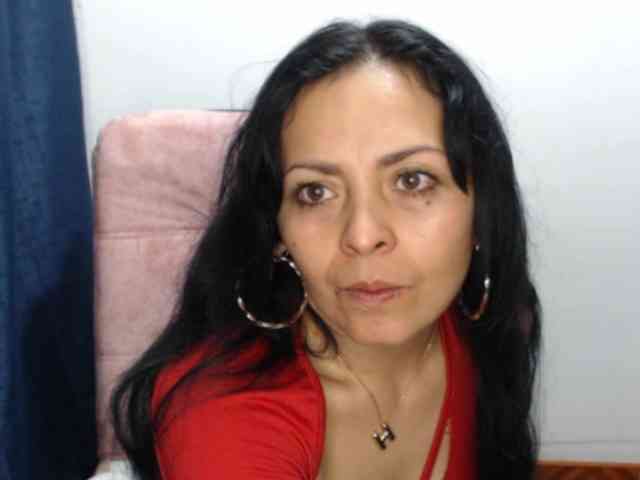 Paola84hotty webcam