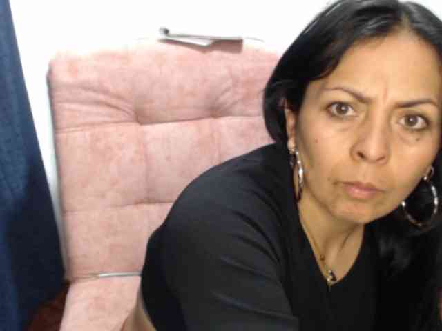 Paola84hotty webcam