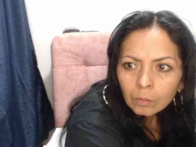 Paola84hotty webcam