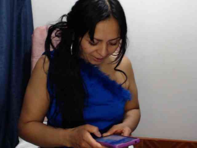 Paola84hotty webcam