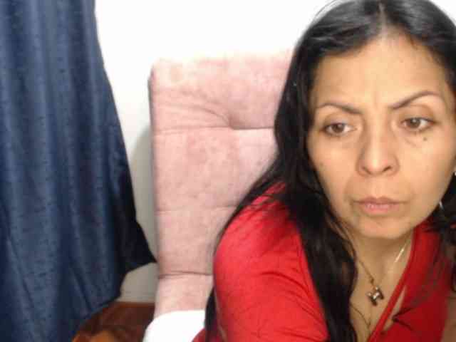 Paola84hotty webcam