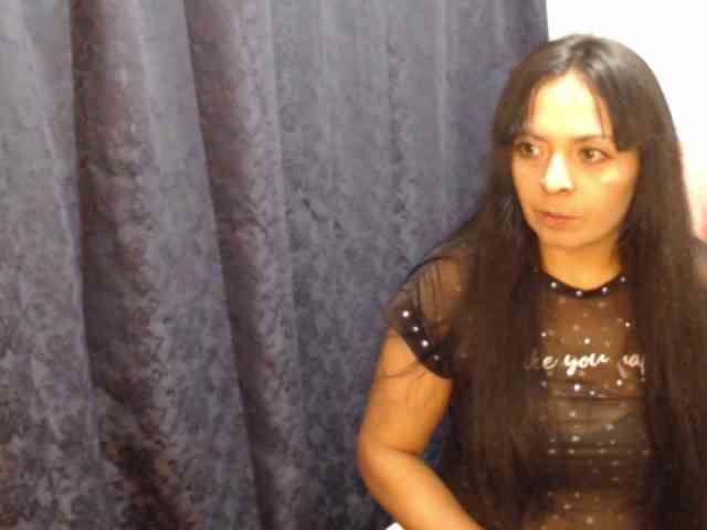 Paola84hotty webcam
