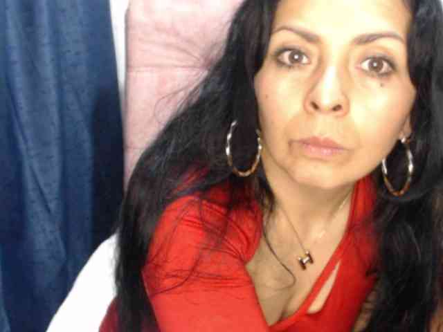 Paola84hotty webcam