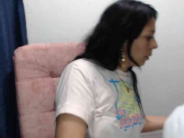Paola84hotty webcam