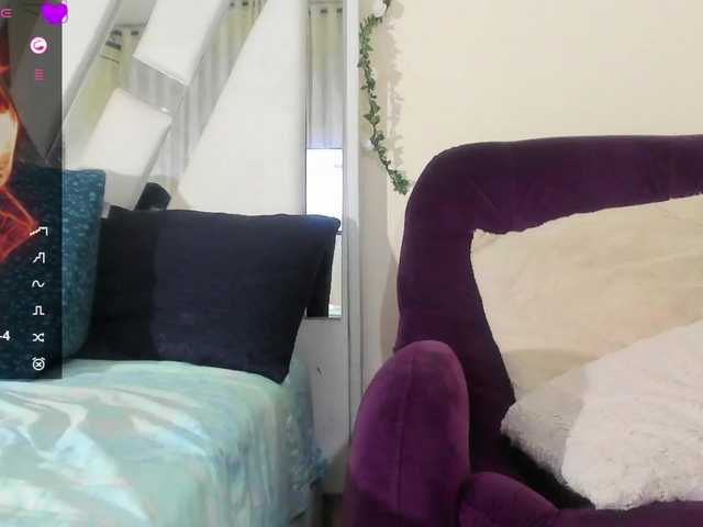 samantha-dimou's BongaCams show and profile