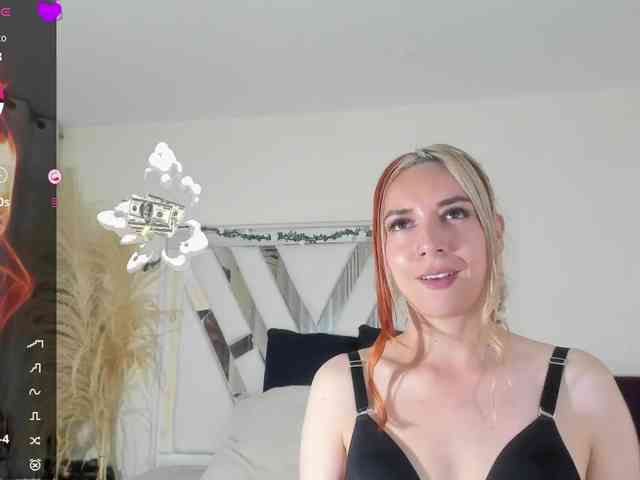 samantha-dimou webcam