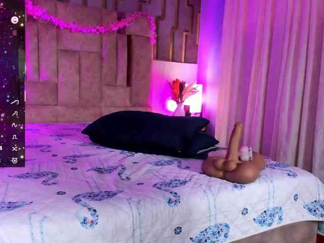 samantha-dimou Live Webcam on BongaCams